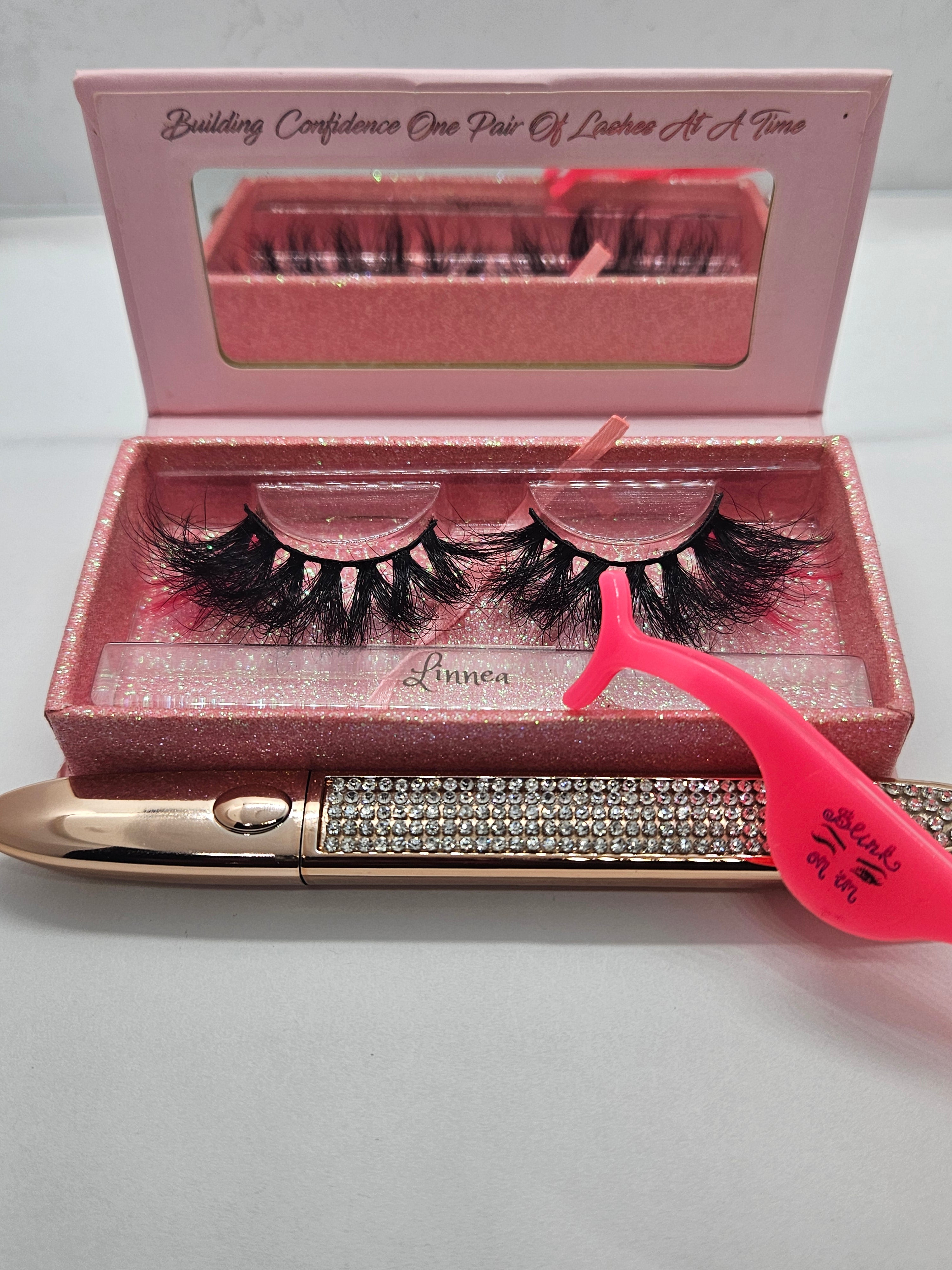 Blink On Em Lashes presents: Linnea