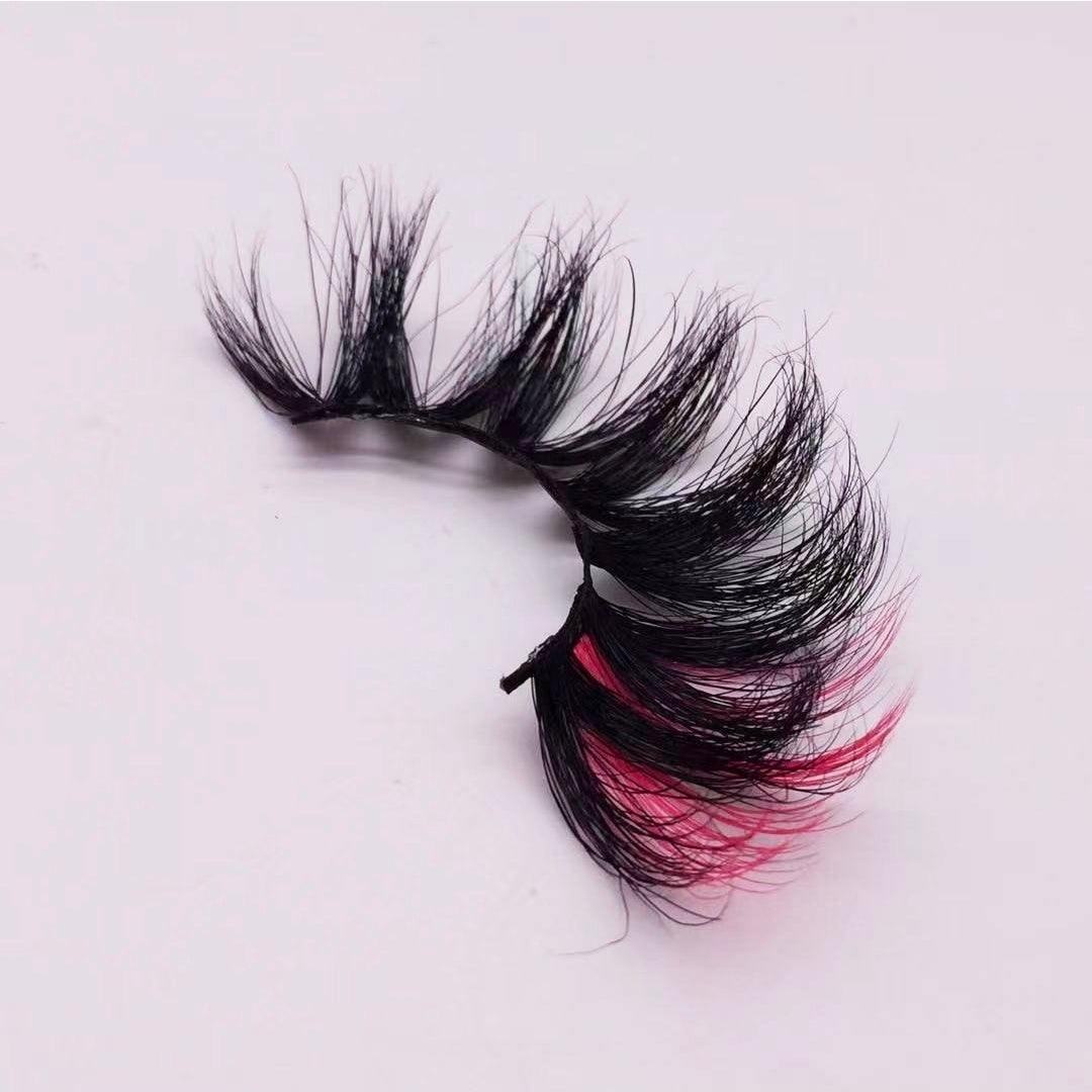 Linnea | 20mm Dramatic Fuchsia Mink Lashes
