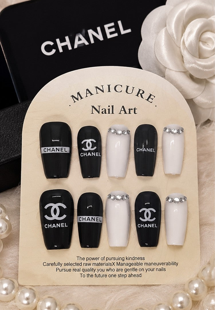Couture Noir | Designer-Inspired Press-On Nails